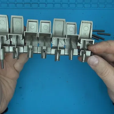 Sửa chữa phím hỏng của máy ghi âm cổ ITT RC 5600