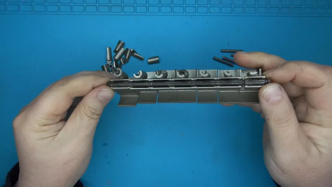 Sửa chữa phím hỏng của máy ghi âm cổ ITT RC 5600 - Image 3