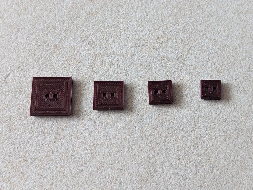 Nút vuông đơn giản cho trang phục với kích thước đa dạng - Image 1