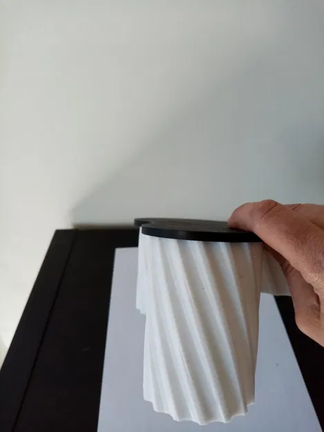 Giá đỡ bút chì dễ in với kích thước 16 x 16 x 10.5cm - Image 16