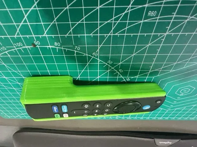 Giá đỡ điều khiển FireTV tích hợp AirTag - Image 1