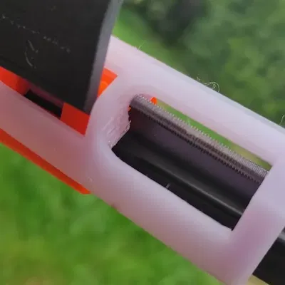 Thay thế kẹp nhựa cho chân máy Manfrotto digi 719B