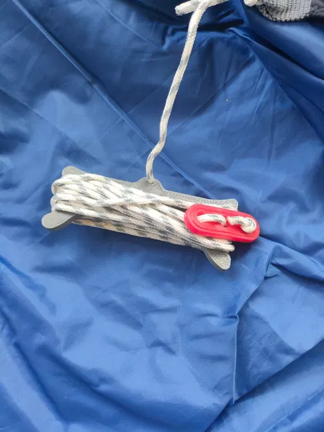 Giá đỡ dây cuốn cho cọc của lều Quechua - Image 1