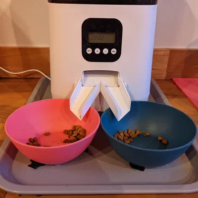 Bộ chia thức ăn tự động cho mèo WOPET