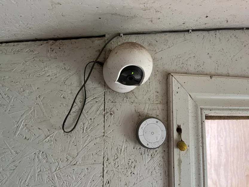 Giá đỡ tường TP-link Tapo C200 cho camera - Image 3