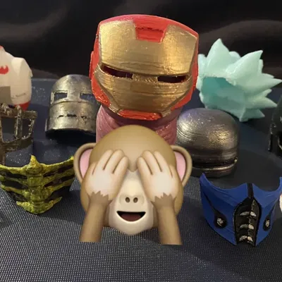 Mũ bảo hiểm NSFW cho nhân vật cosplay và trang phục