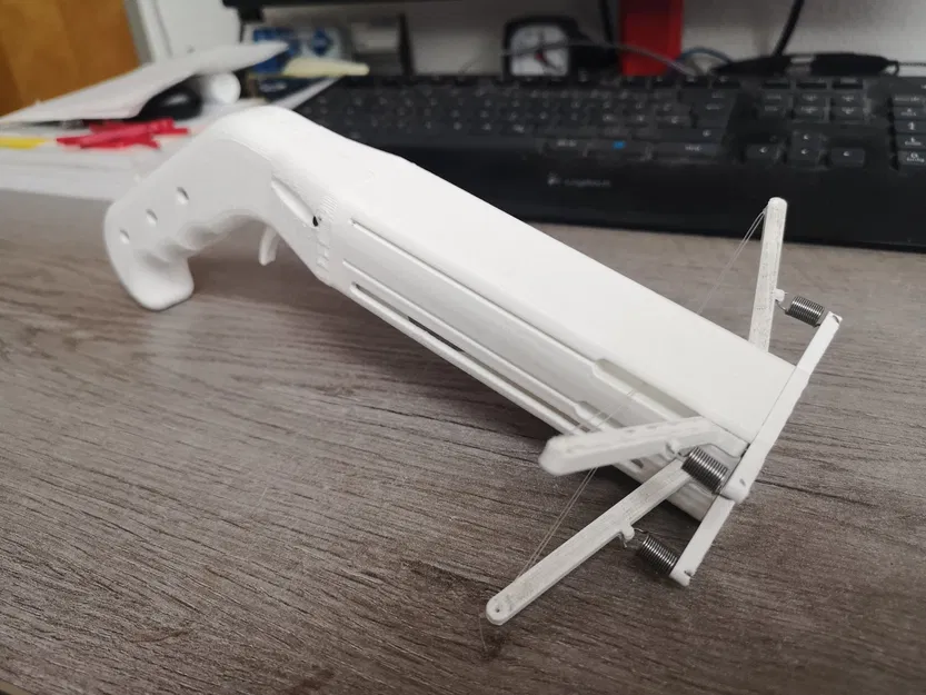 Rồng bắn nắp chai với cơ chế mở chai độc đáo - Image 2