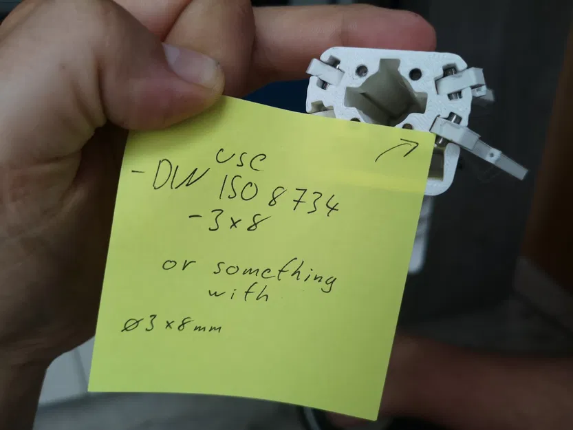 Rồng bắn nắp chai với cơ chế mở chai độc đáo - Image 10