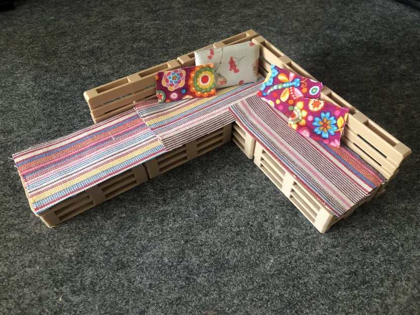 Nội thất từ pallet cho khu vực nghỉ ngơi bên hồ bơi - Image 1