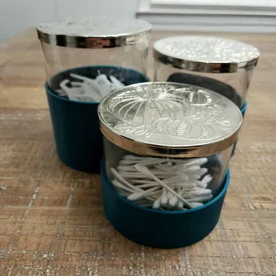 Giá đỡ nến hoặc lọ 3 tầng cho phòng tắm