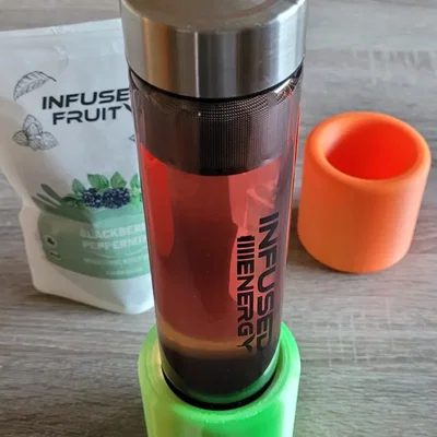 Giá đỡ nạp đầy chai Infuser với nắp vặn
