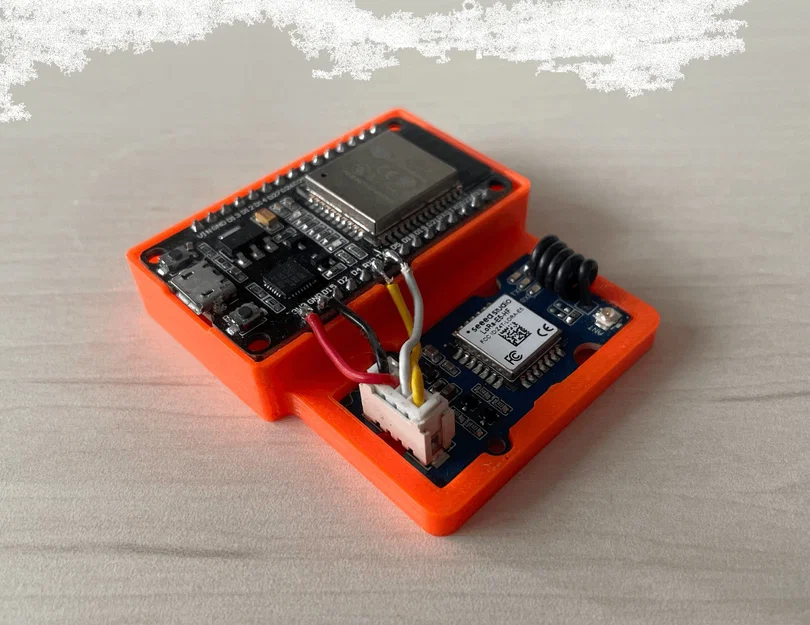 Vỏ bảo vệ cho mô-đun ESP32 và Grove LoRa E5 - Image 1
