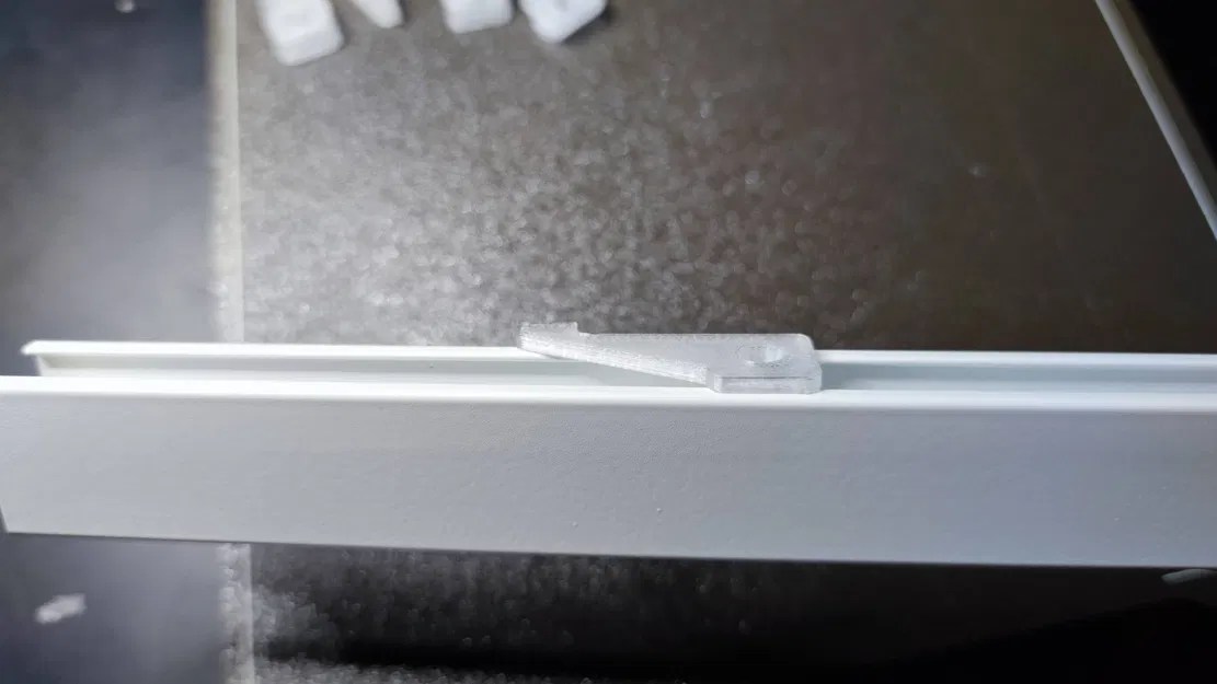 Giá đỡ ray treo trần Ikea Vidga thay thế - Image 6