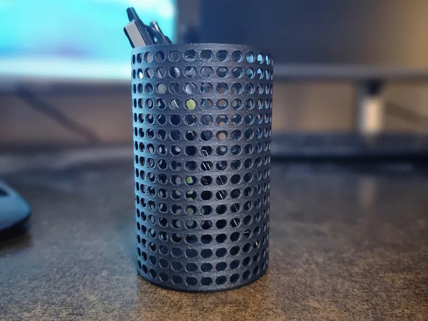 Giá đỡ bút đơn giản kiểu dáng mảnh với lỗ - Image 1