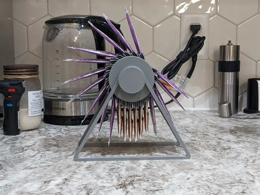 Giá đỡ túi trà đa năng với cơ chế kẹp cải tiến - Image 2