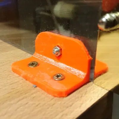 Giá đỡ cứng cho vỏ máy in Prusa mini IVAR