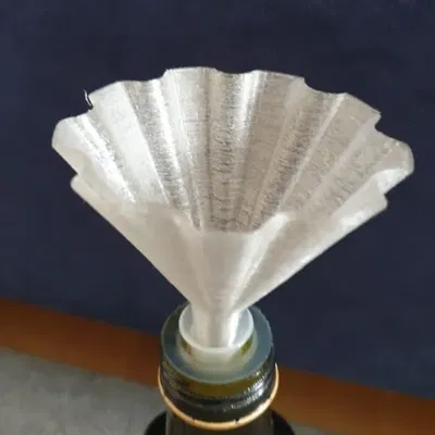 Phễu lọc chất lỏng bằng khăn bếp