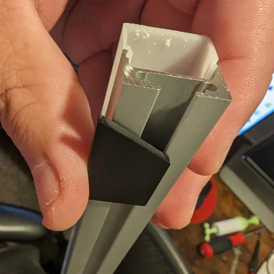 Giá đỡ tấm lưng có khe T cho kệ trưng bày