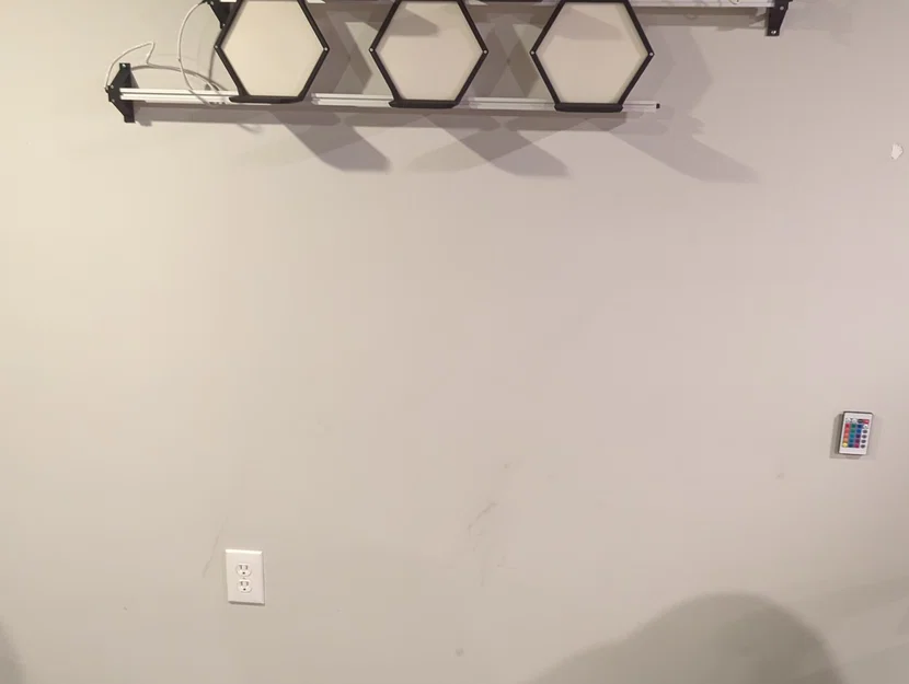 Giá đỡ tấm lưng có khe T cho kệ trưng bày - Image 4