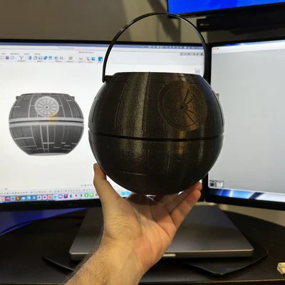 Xô kẹo Halloween hình Ngôi sao Tử thần trong Star Wars