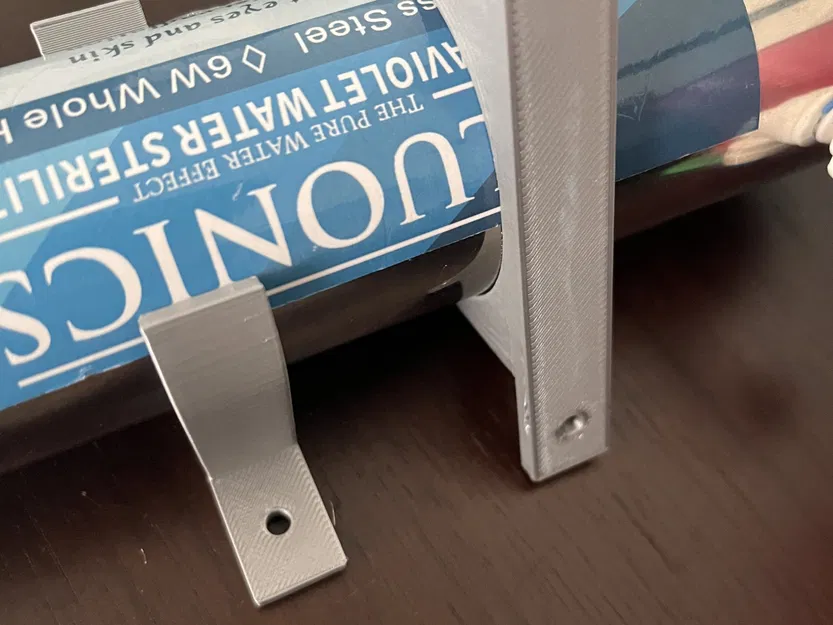 Giá đỡ tường cho máy tiệt trùng nước Bluonic - Image 4