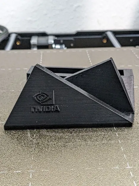 Giá đỡ TV Shield với khe HDD đứng và ngang - Image 1