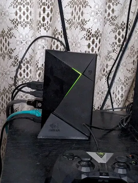 Giá đỡ TV Shield với khe HDD đứng và ngang - Image 2