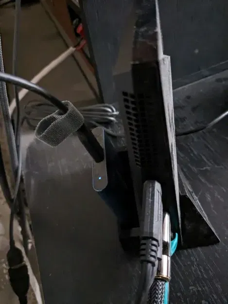 Giá đỡ TV Shield với khe HDD đứng và ngang - Image 3