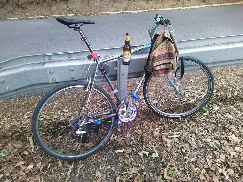 Bộ bảo vệ xích xe đạp với khoảng cách lỗ 119.2mm và 109.6mm - Image 1