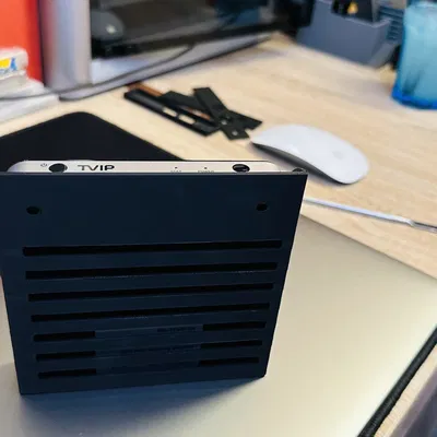 Giá đỡ tường cho bộ giải mã TviP (Skynet)