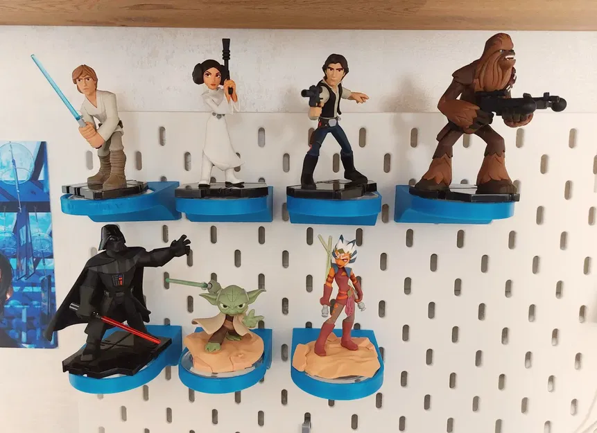 Giá đỡ nhân vật Disney Infinity cho bảng IKEA Skadis - Image 1