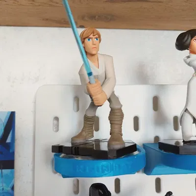 Giá đỡ nhân vật Disney Infinity cho bảng IKEA Skadis