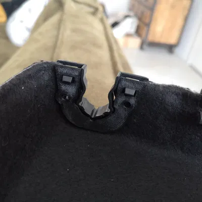 Giá đỡ kệ sau cho Opel Adam