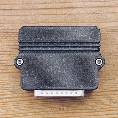 Vỏ ngoài BlueSCSI kiểu retro cho ổ cứng giả lập