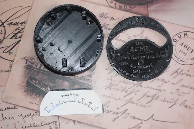 Nhiệt kế Steampunk với cảm biến nhiệt độ LM35 - Image 6