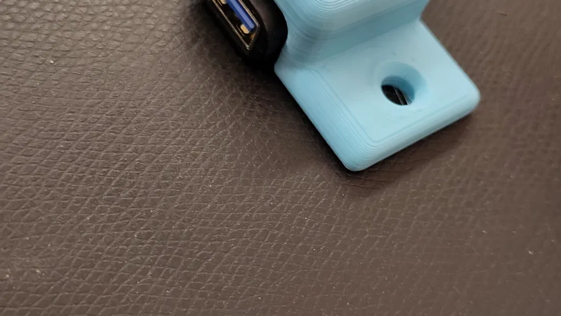 Giá đỡ cổng USB dưới bàn rộng 19mm - Image 1