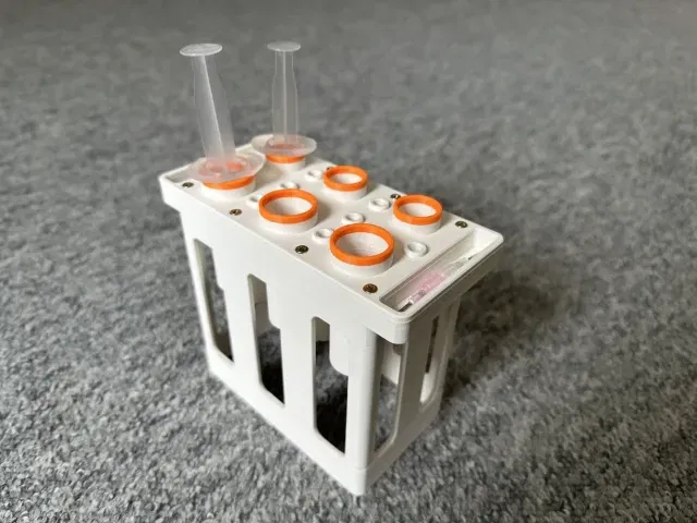 Giá đỡ ống tiêm keo hàn cho loại 183C và 138C - Image 1