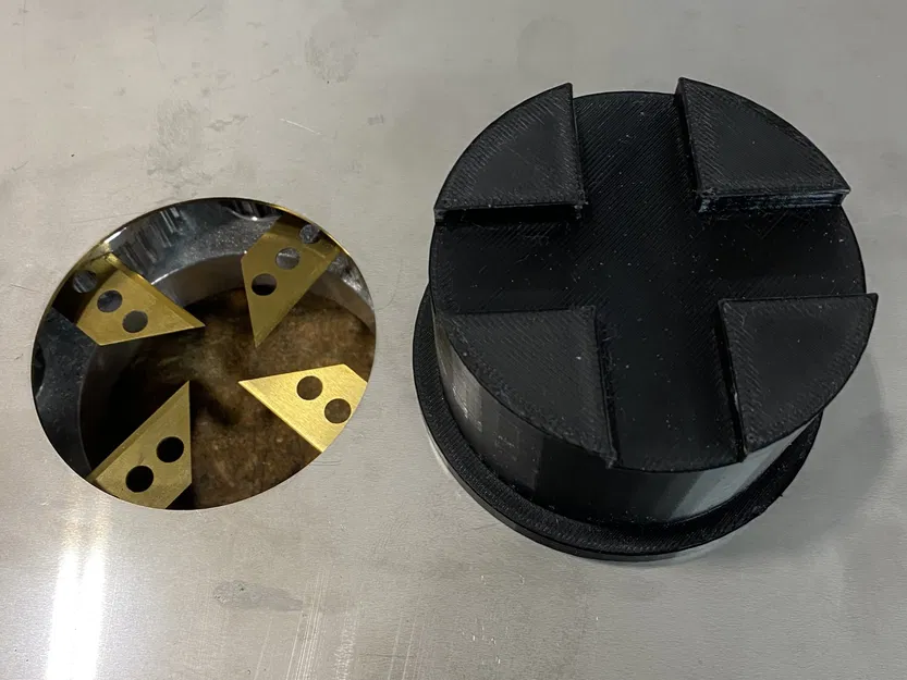 Giá đỡ 4 lưỡi cắt cho máy đóng gói Tripack - Image 1