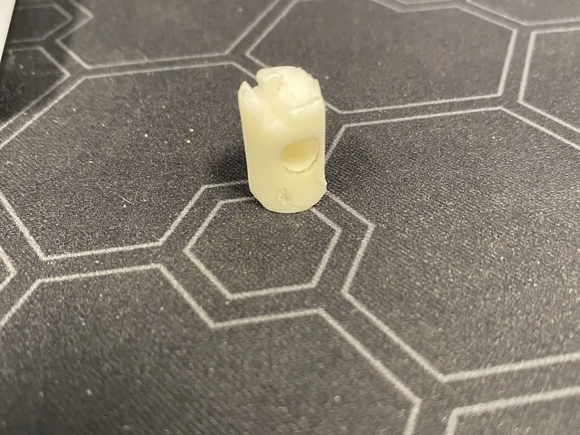 Mảnh chèn pin cho dây chuyền băng tải Carryline - Image 1