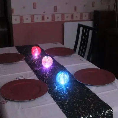 Boule Giáng Sinh LED đa màu sắc theo phong cách Paul Secon