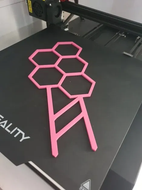 Giá đỡ tổ ong đơn giản cho cây nhỏ - Image 1