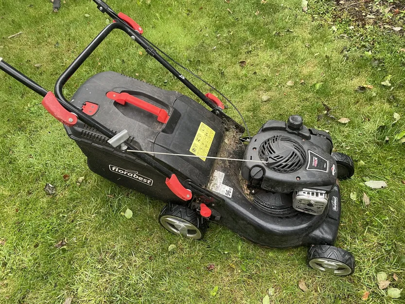 Tay cầm thay thế cho máy cắt cỏ Florabest từ Lidl - Image 1