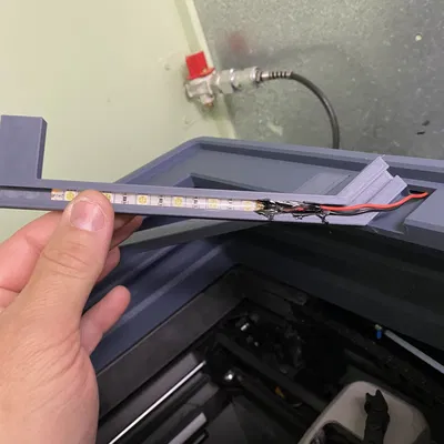 Giá đỡ đơn giản cho máy in 3D Bambulabs AMS