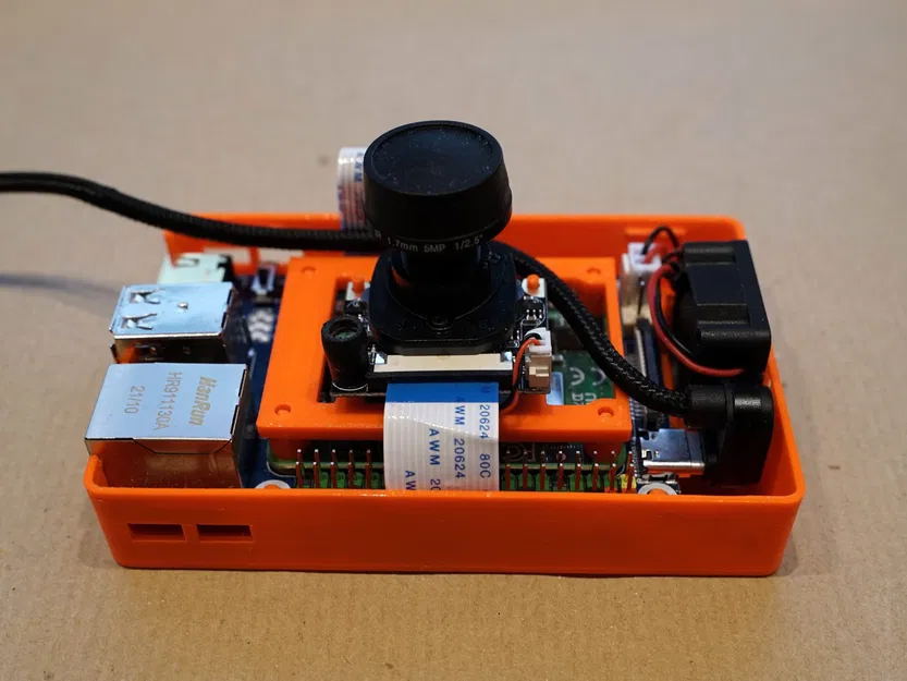 Hộp đựng cho mô-đun Raspberry CM4 trên CM4-IO-Base A - Image 3