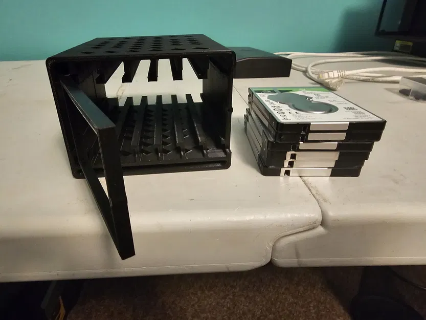 Giá đỡ ổ cứng 2.5 inch kiểu Define 7 - Image 1