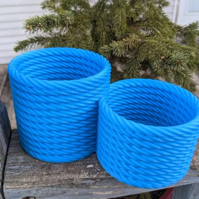 Giá đỡ điều khiển từ xa hình sợi dây thừng