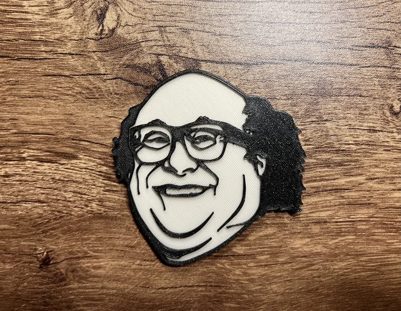 Nam diễn viên Danny DeVito với nam châm 8x3mm - Image 1