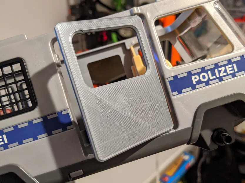 Phụ tùng cho xe cảnh sát Playmobil 4023 - Image 2