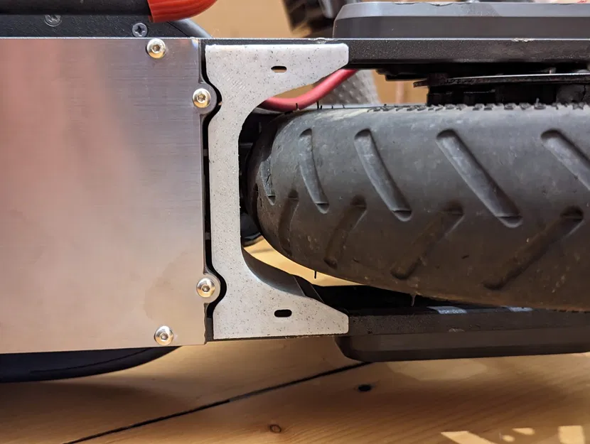 Bảo vệ dây đèn hậu cho xe điện Xiaomi M365 - Image 4