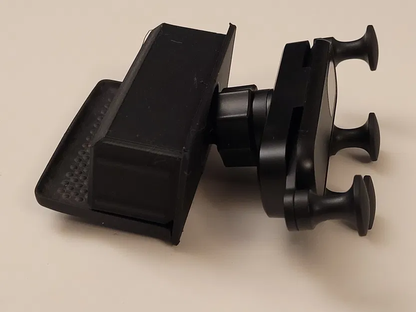 Giá đỡ điện thoại cho VW T4 trên bảng điều khiển - Image 1